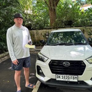 kuta rental sewa mobil matic manual bali lepas kunci (2)